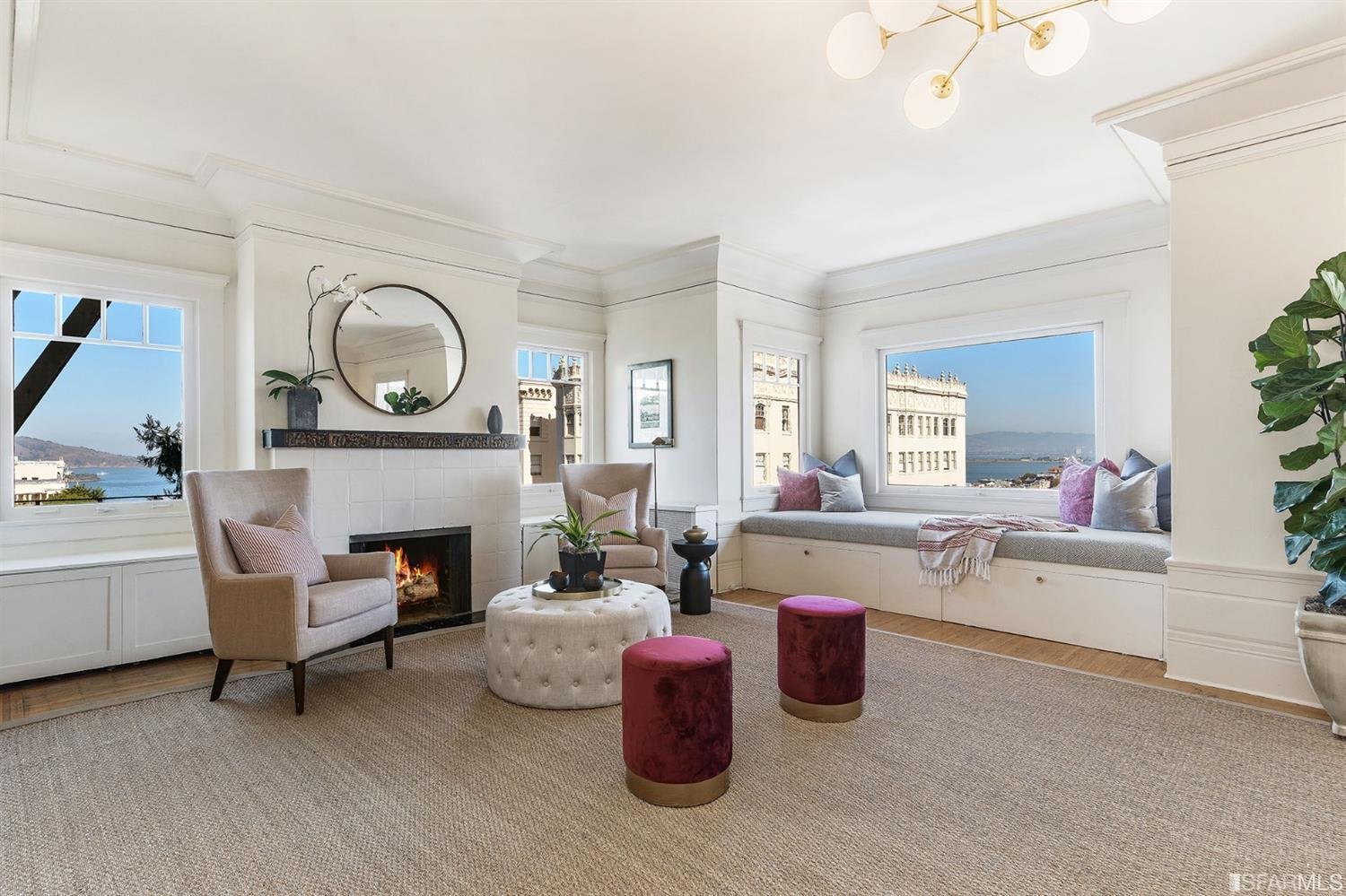 1109 Greenwich St