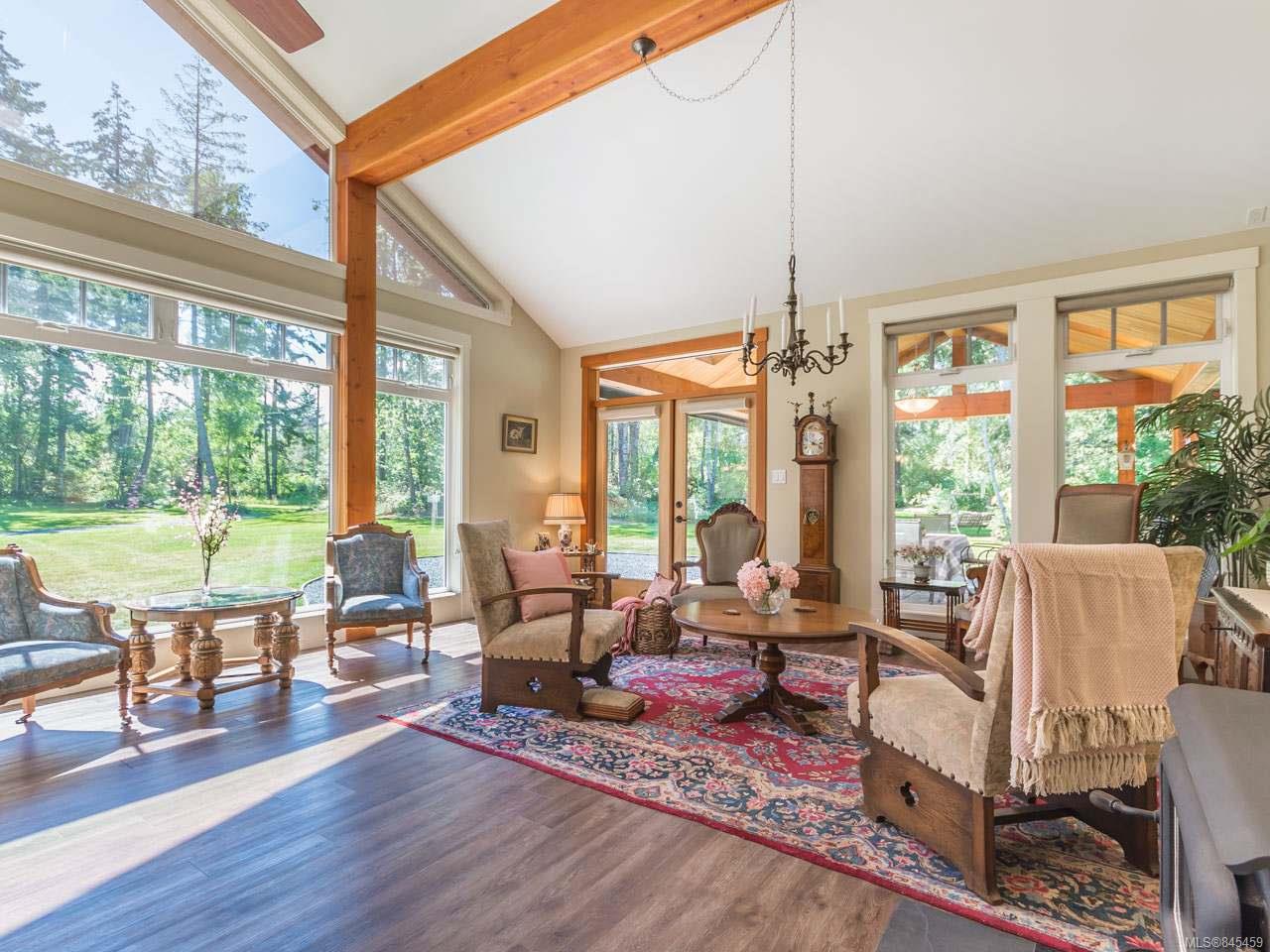 1295 Kopernick Rd