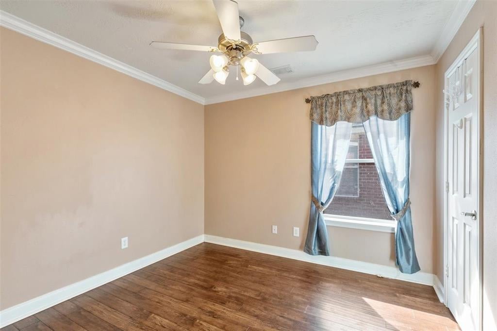 1915 Dakota Run Ln