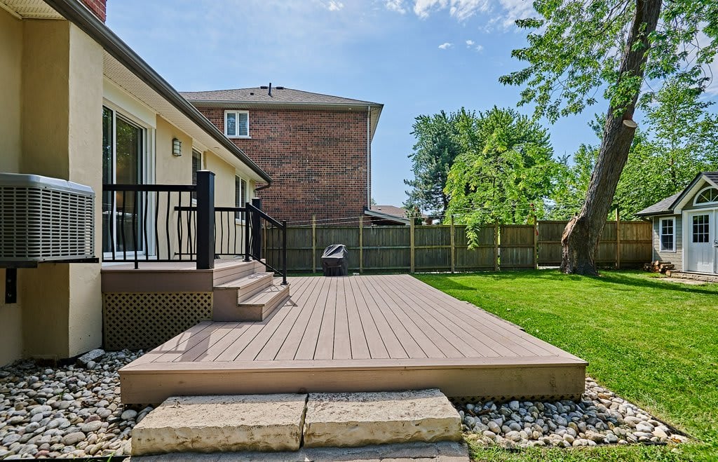 1160 Strathy Ave 