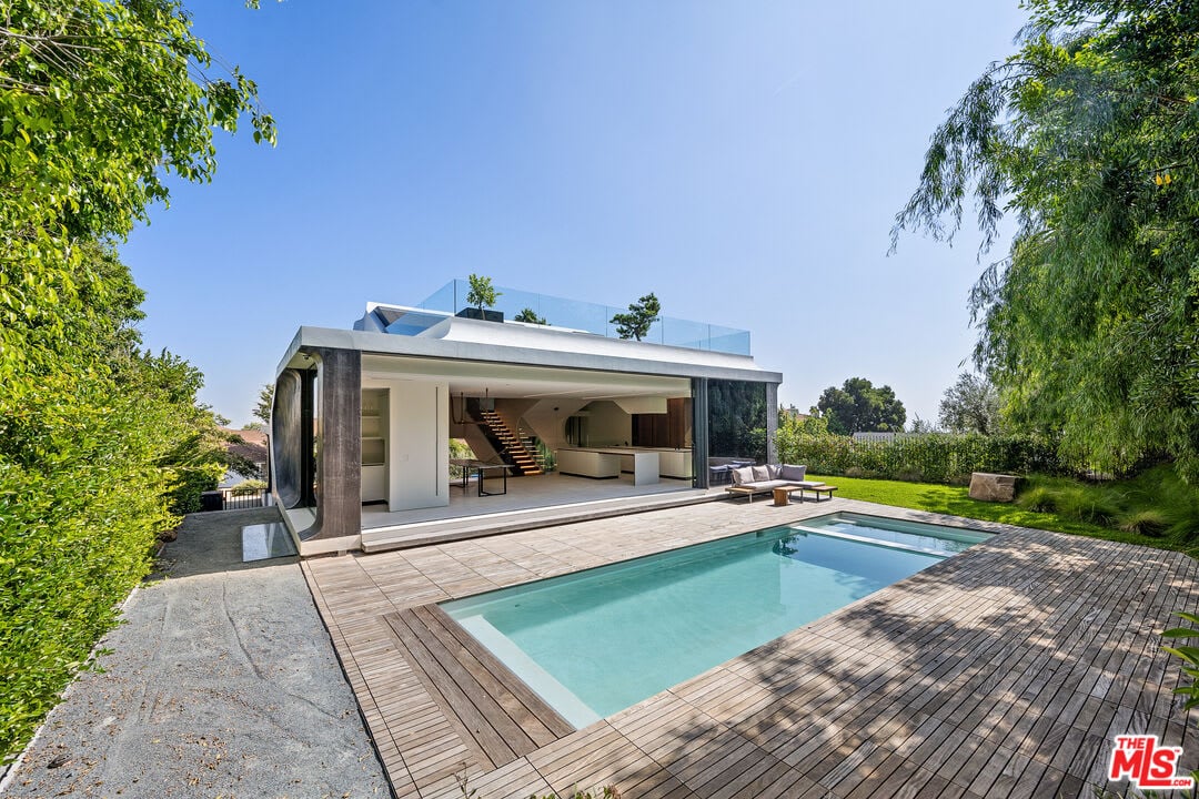Chateau Estate