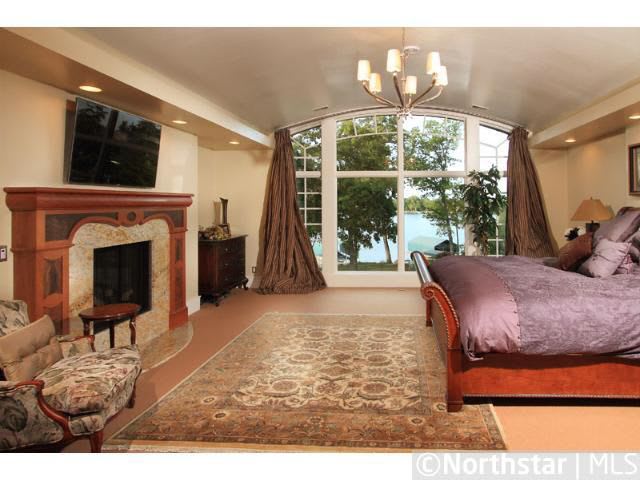 40 Clay Cliffe Dr