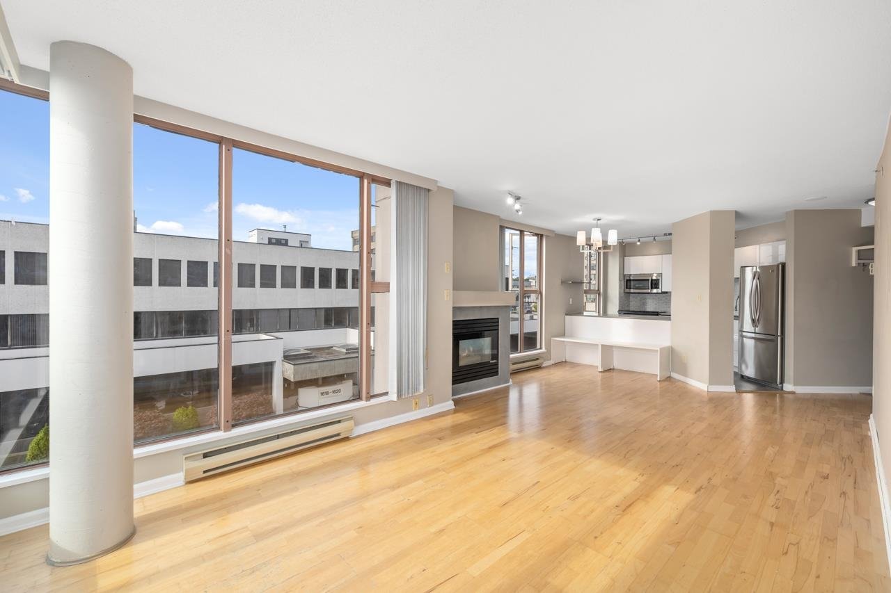 405-1633 W 8th Ave