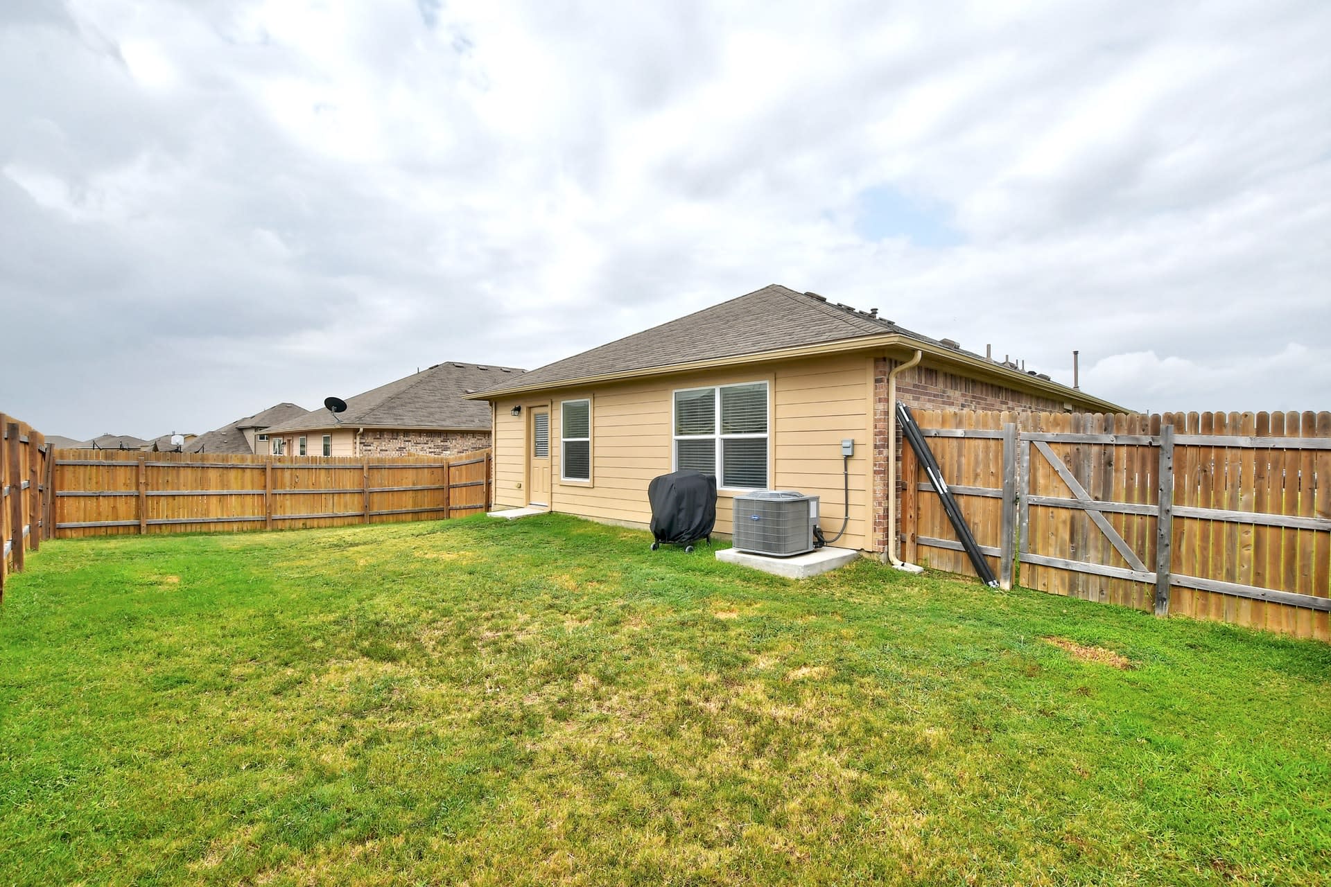 194 Screech Owl Dr
