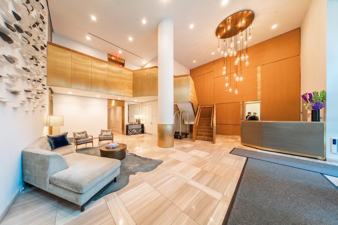 305 East 51st Street, Apt 10-F