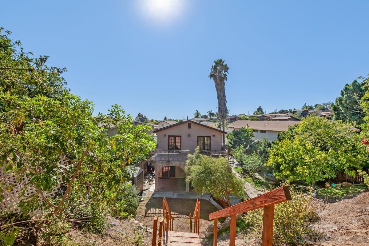 1949 Sonoma Ln