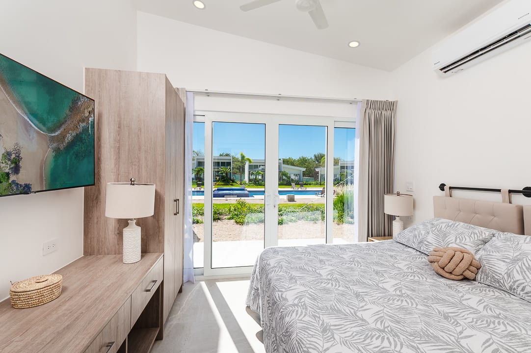 The Enclave | Ultra-Modern 3 Bedroom Villa Located Minutes From the Beach!
