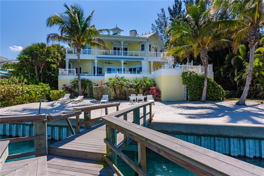 Estate on Lido Shores