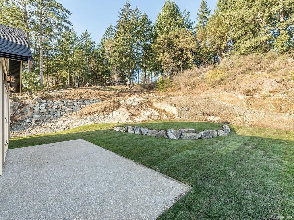 2288 Mountain Heights Dr