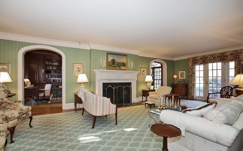 300 Woodland Ave
