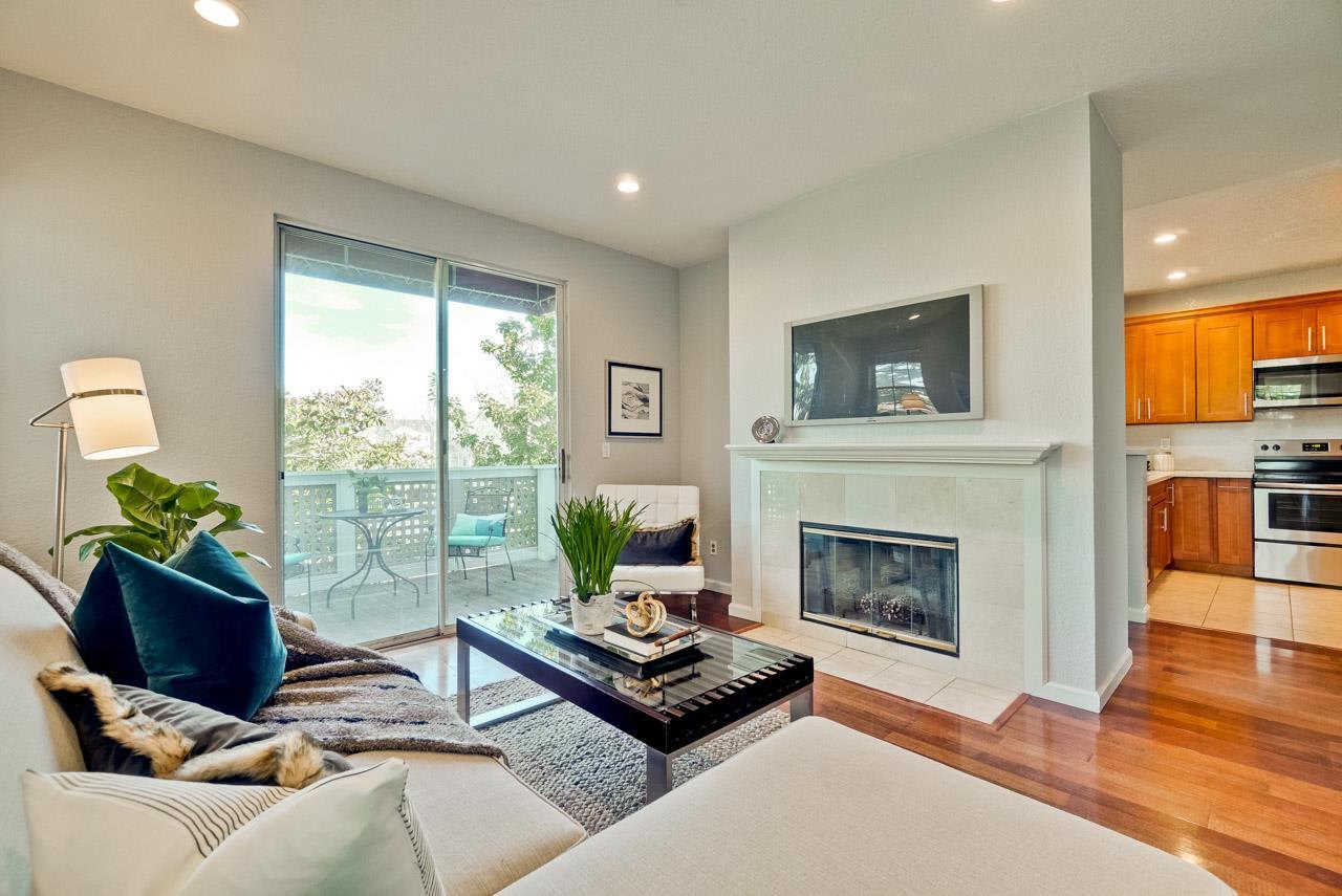250 Santa Fe Terrace #205