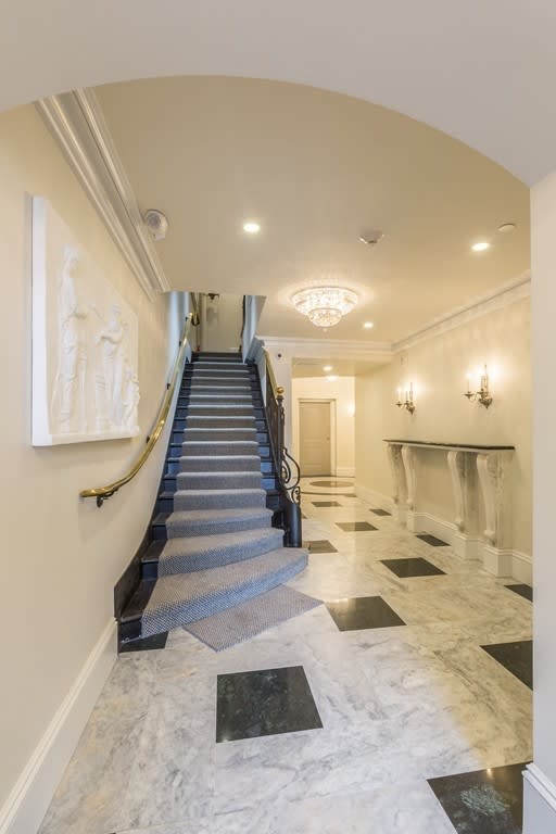 101 Beacon St, Unit PH