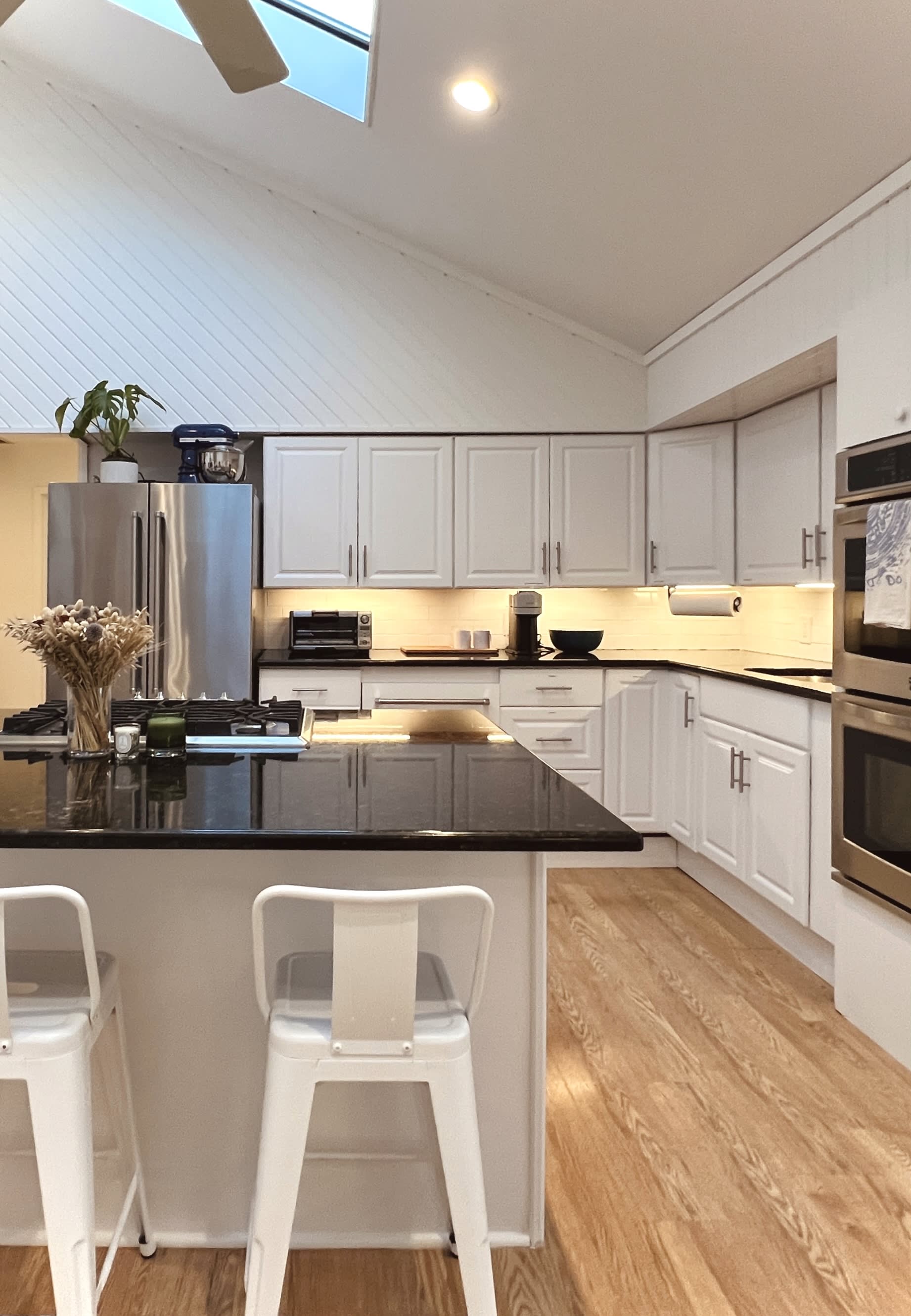 RENOVATED HOME, CLOSE TO EVERYTHING.