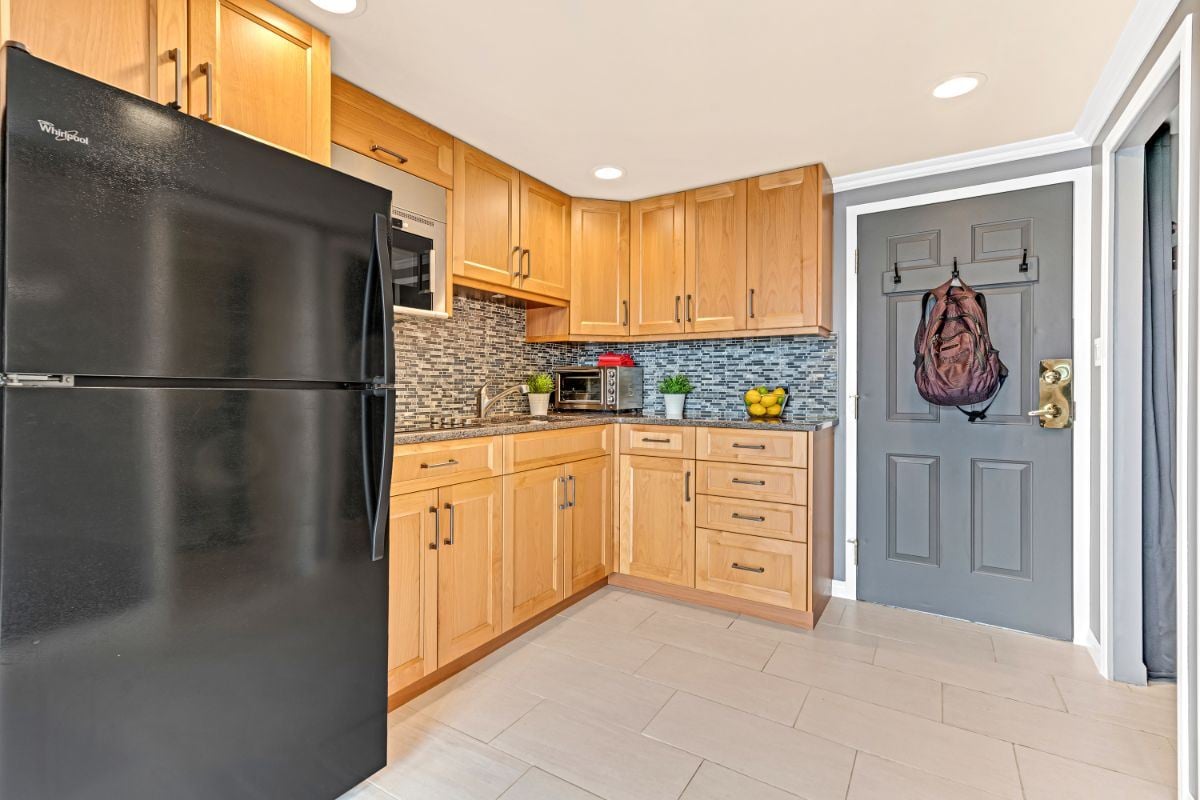 410-1630 W 1st Avenue, Vancouver