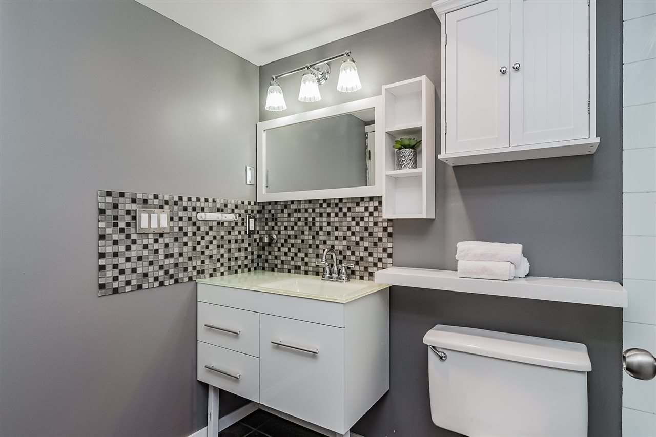 410-11671 Fraser St