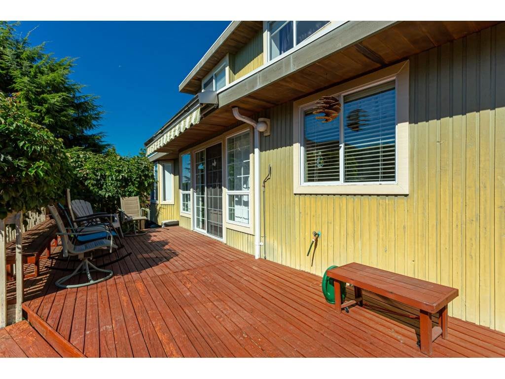 8168 154 St
