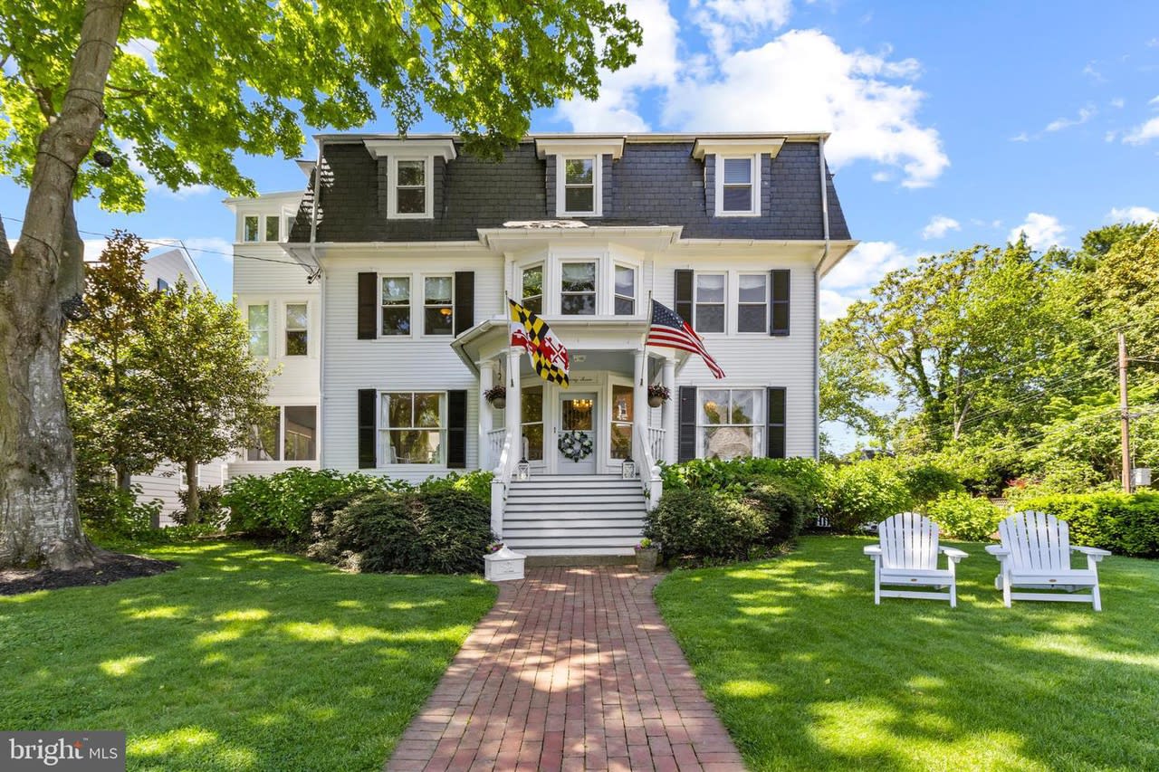 27 Southgate Ave