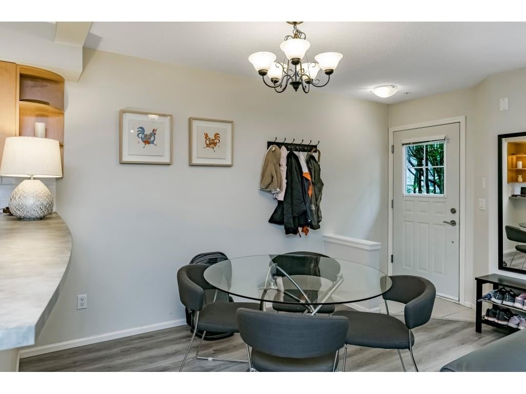 66-7088 17th Ave