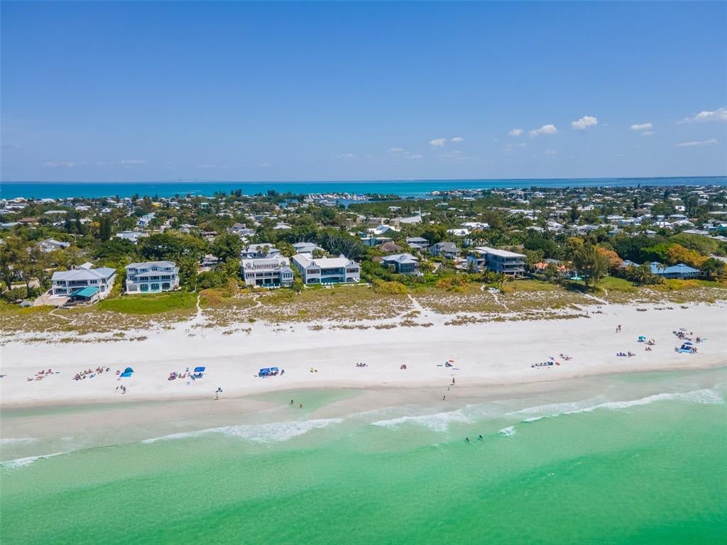 100 Beach Ave, Anna Maria
