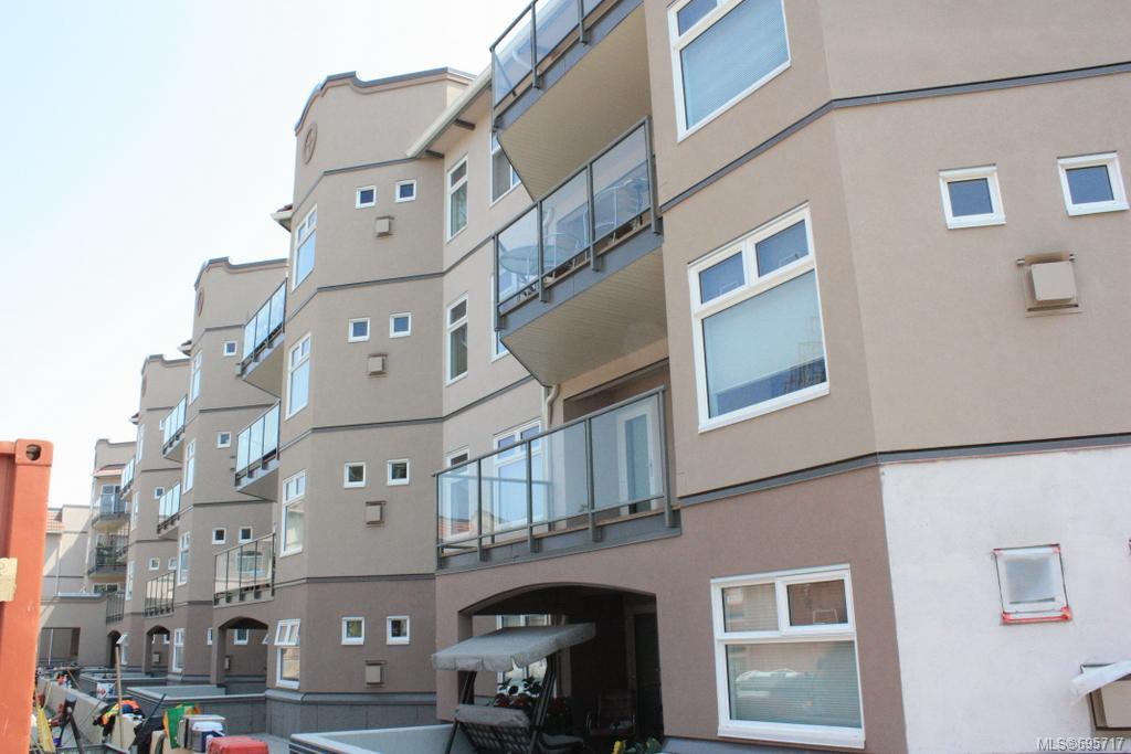 203-1083 Tillicum Rd