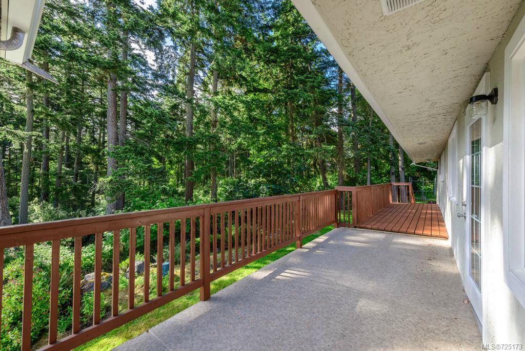 4731 Carloss Pl, Saanich