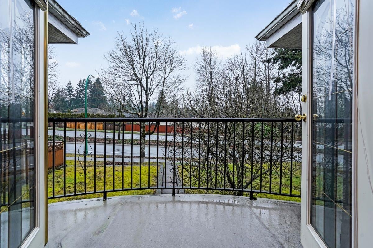 7562 Cariboo Road Rd, Burnaby