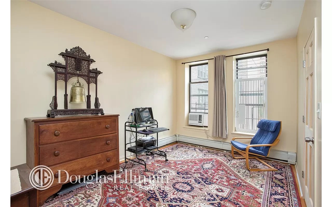 133 West 89th Street Unit: 12