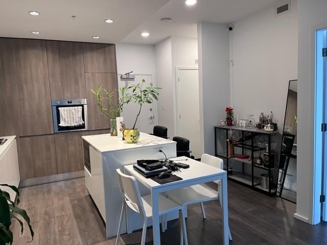 1203-4650 Brentwood Blvd