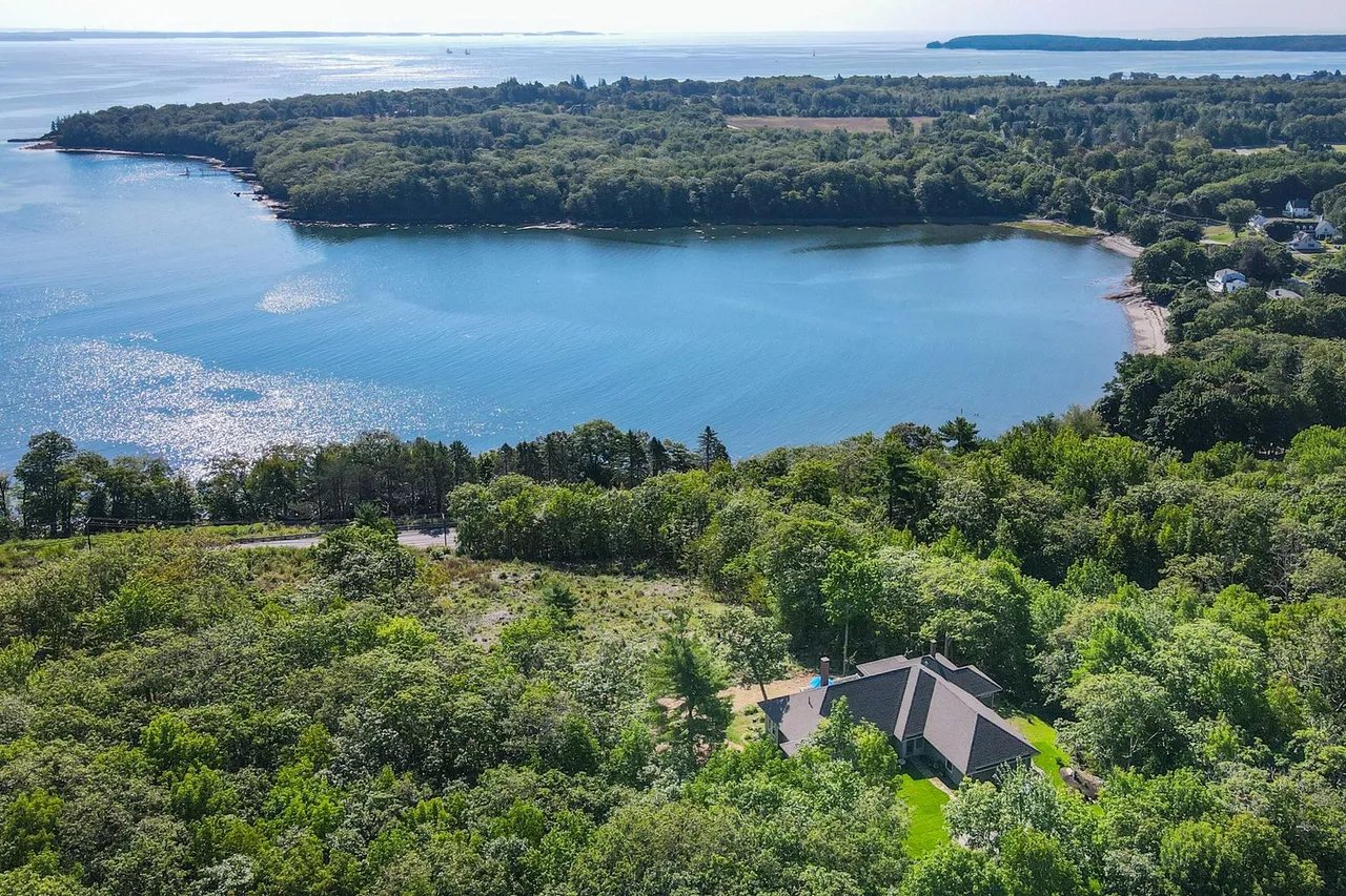 New Listing! 9 & 00 Lookout Lane, Rockport, Maine – $1,450,000
