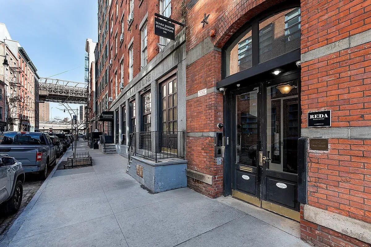 257 Water Street, Apt 5B