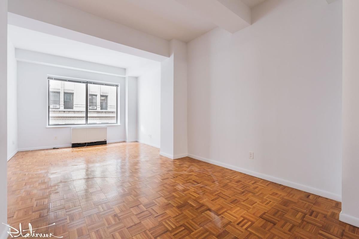 45 Wall Street, Apt 2614