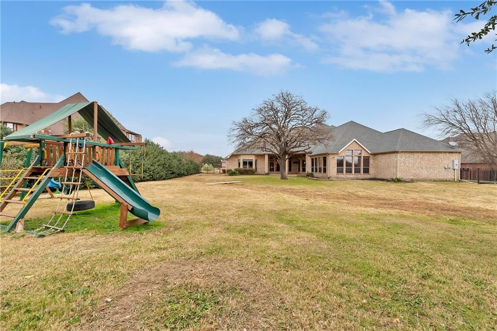 605 Coyote Rd