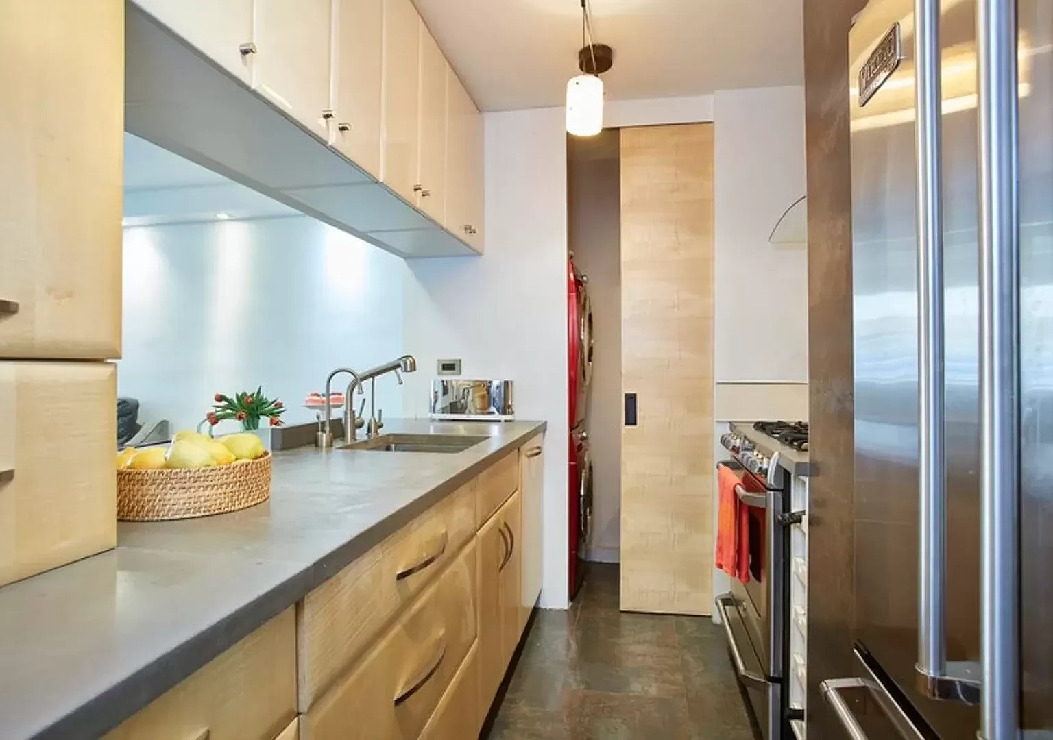 340 E 80th St, Unit 3E