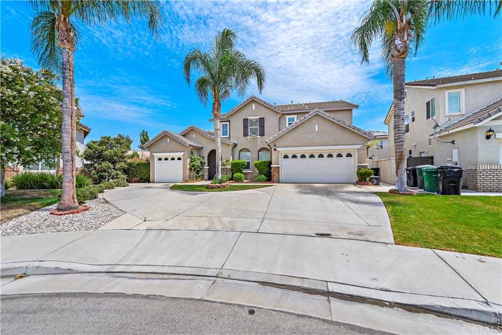 13380 Beverly Hills Ct