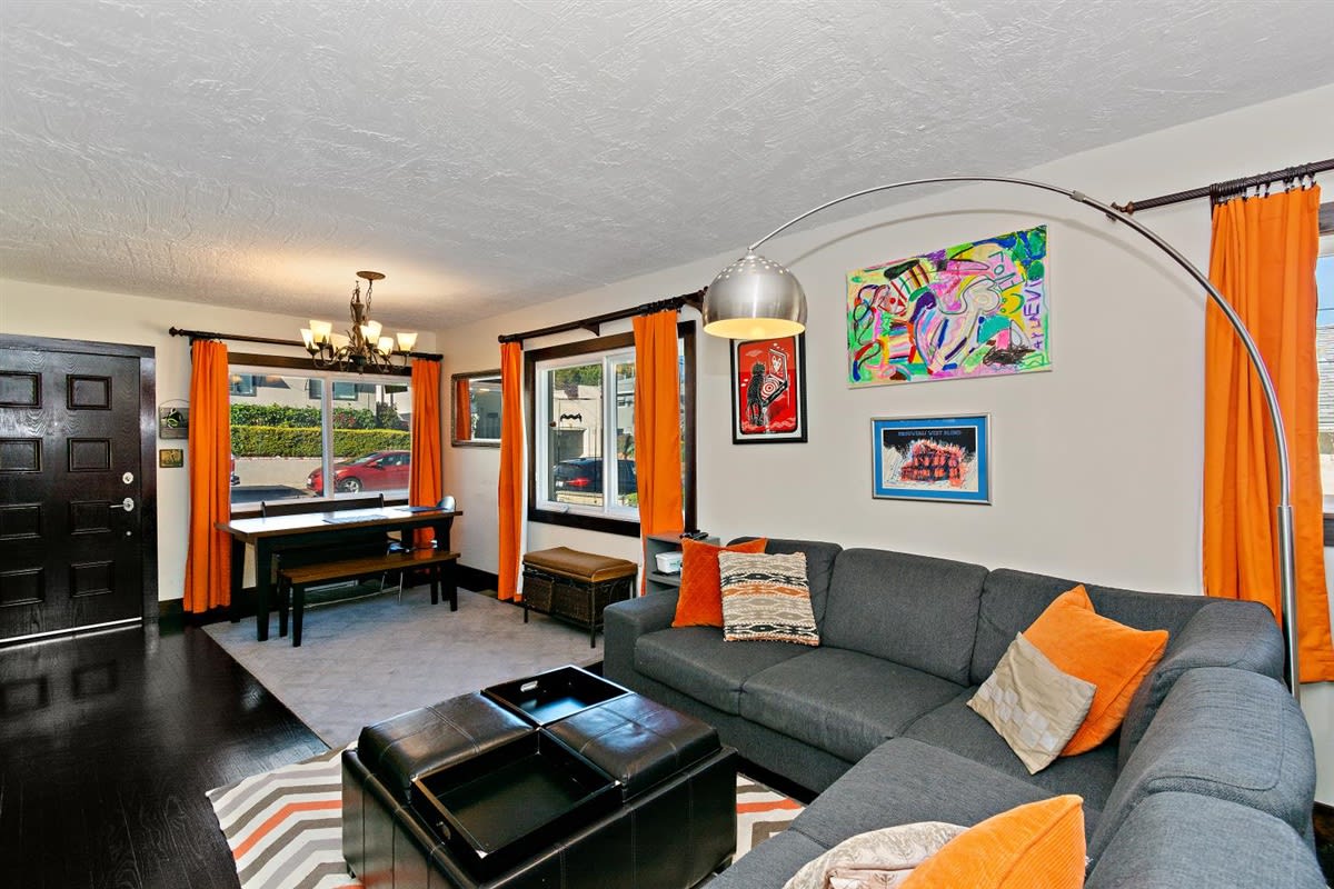 742 Loma Vista