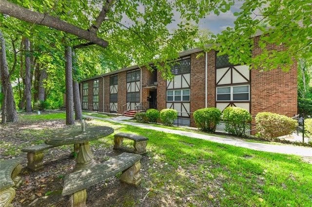 1824 Elm Street # F | Greensboro Real Estate