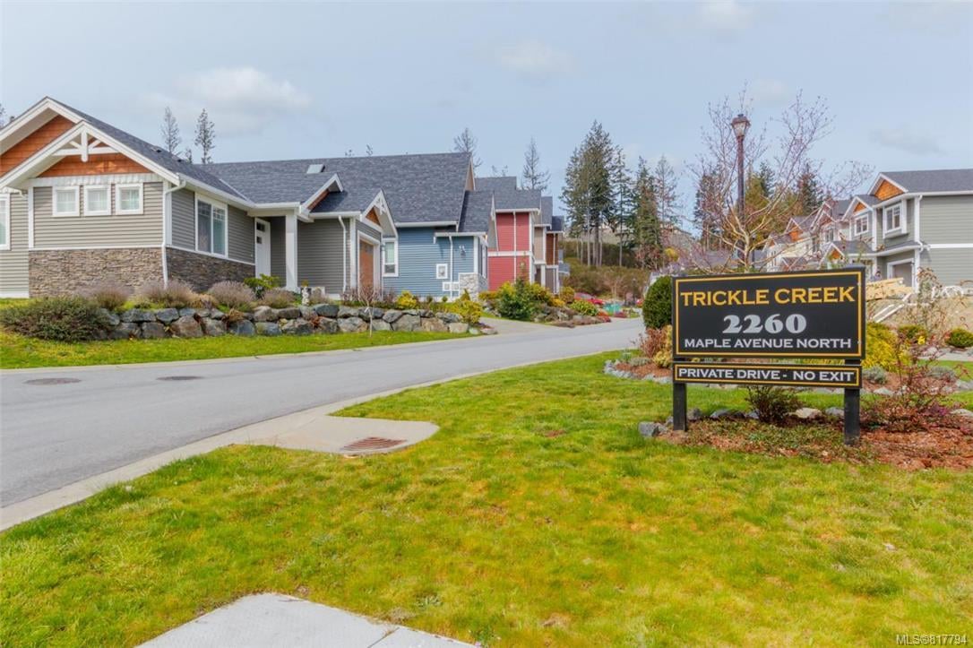 101-2260 Maple Ave, Sooke
