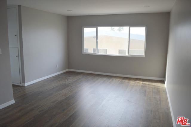 527 Avenue G # L