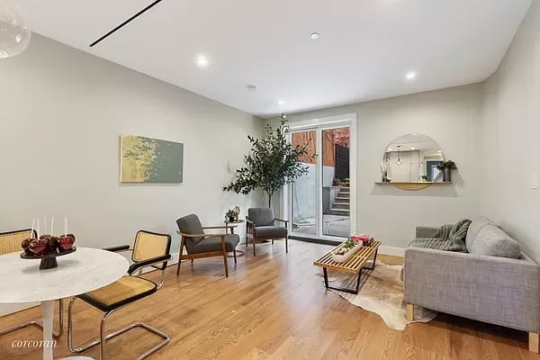 476 Washington Avenue Unit: A