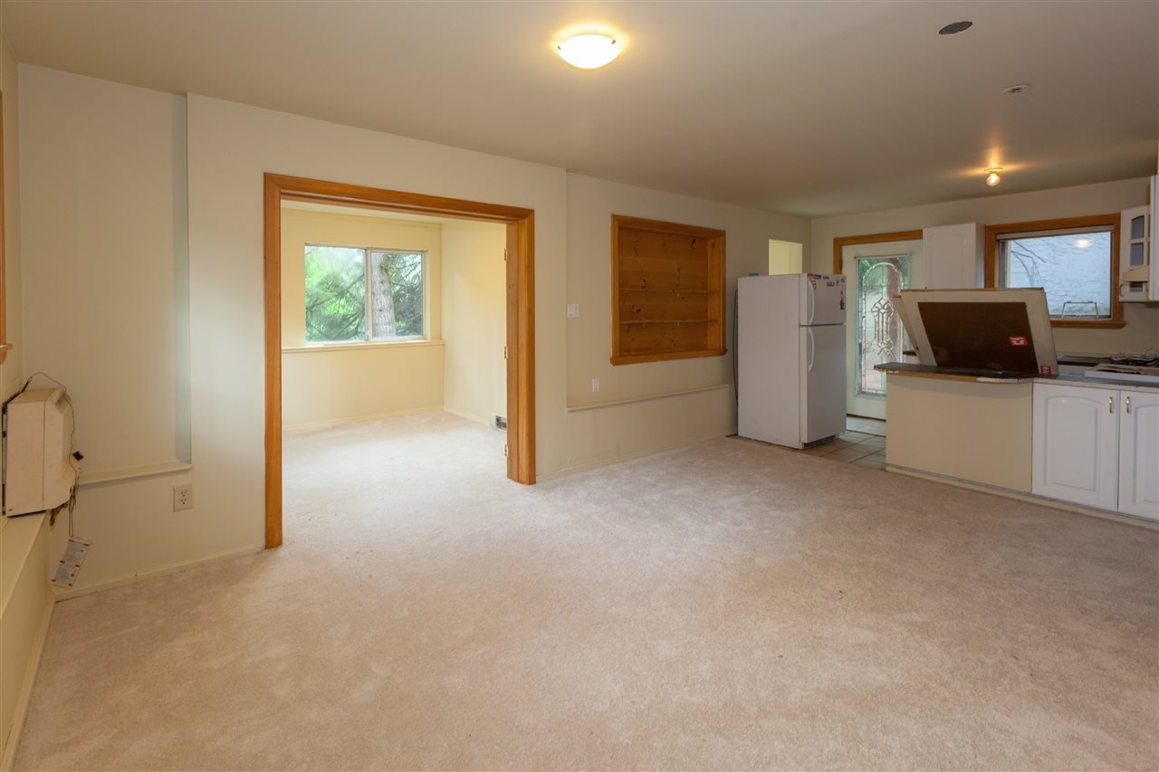7106 Nesters Rd
