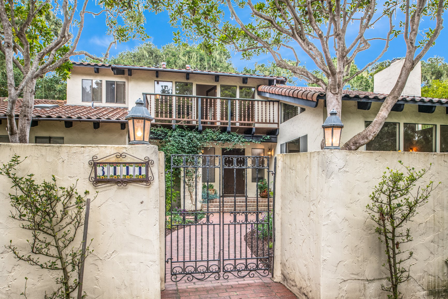 3111 Patio Dr