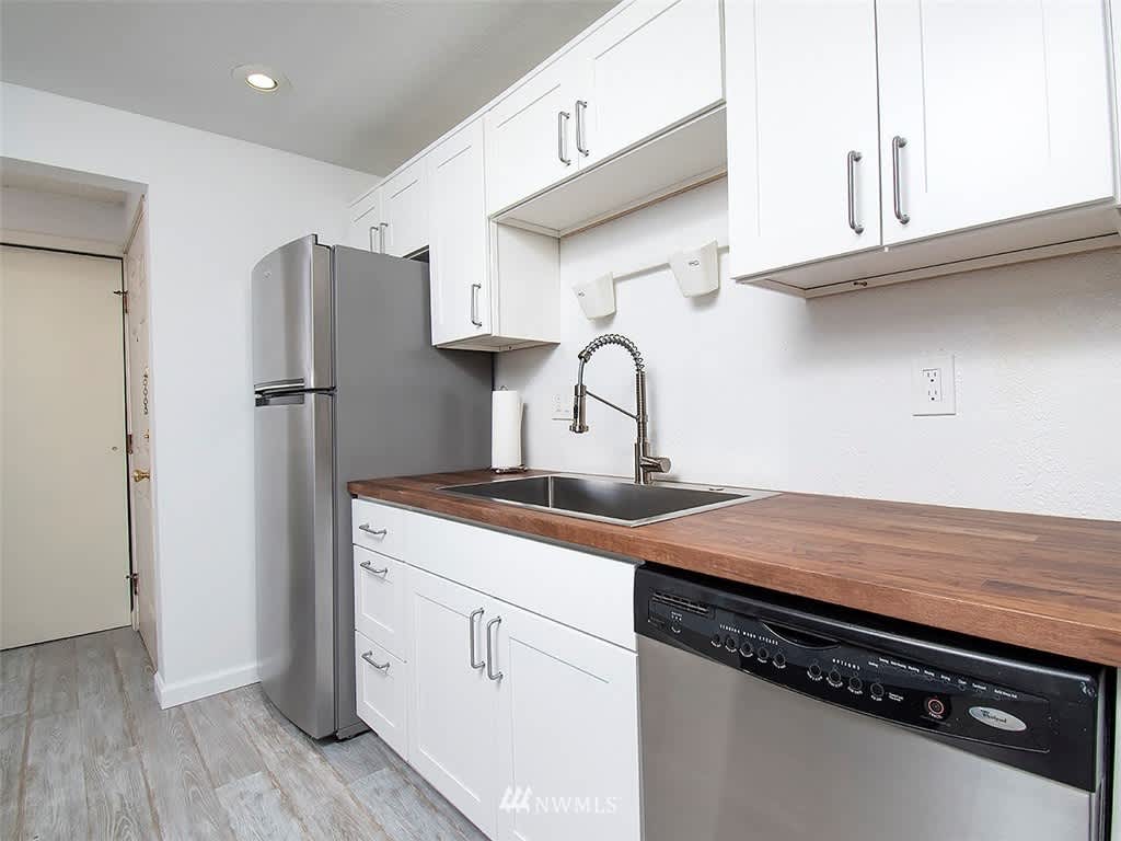 8418 240th St SW Unit A104