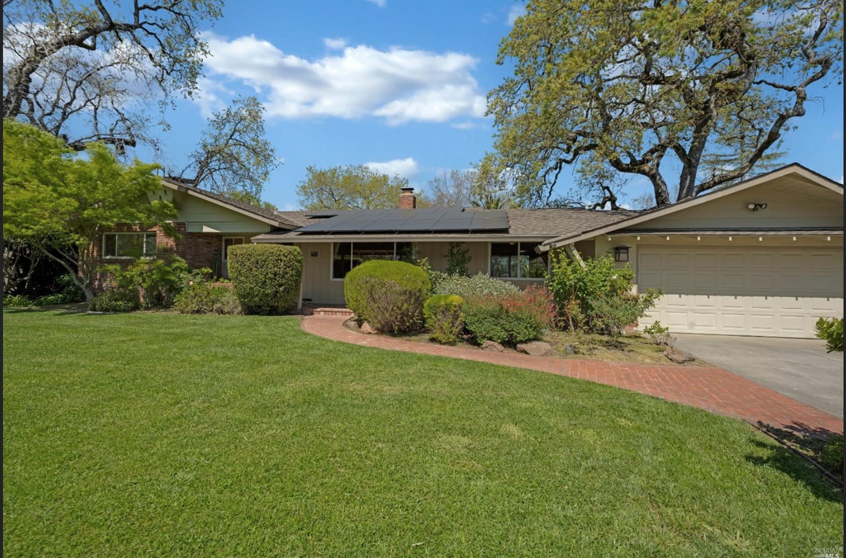 5113 Oak Meadow Dr