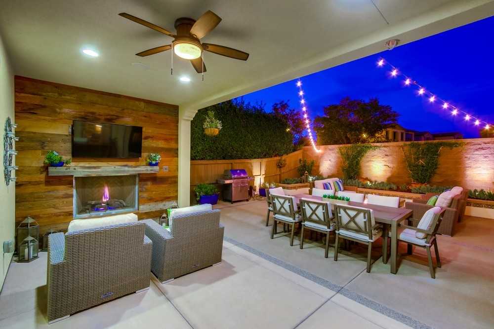 15916 Atkins Pl