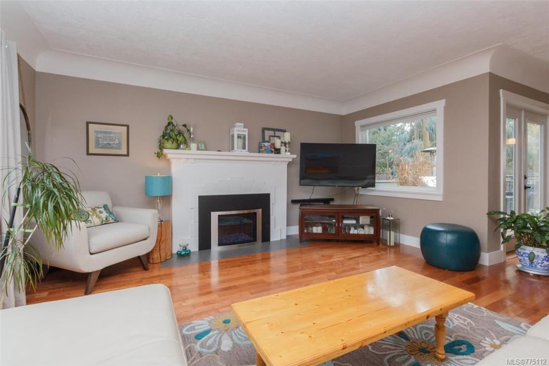 287 View Royal Ave