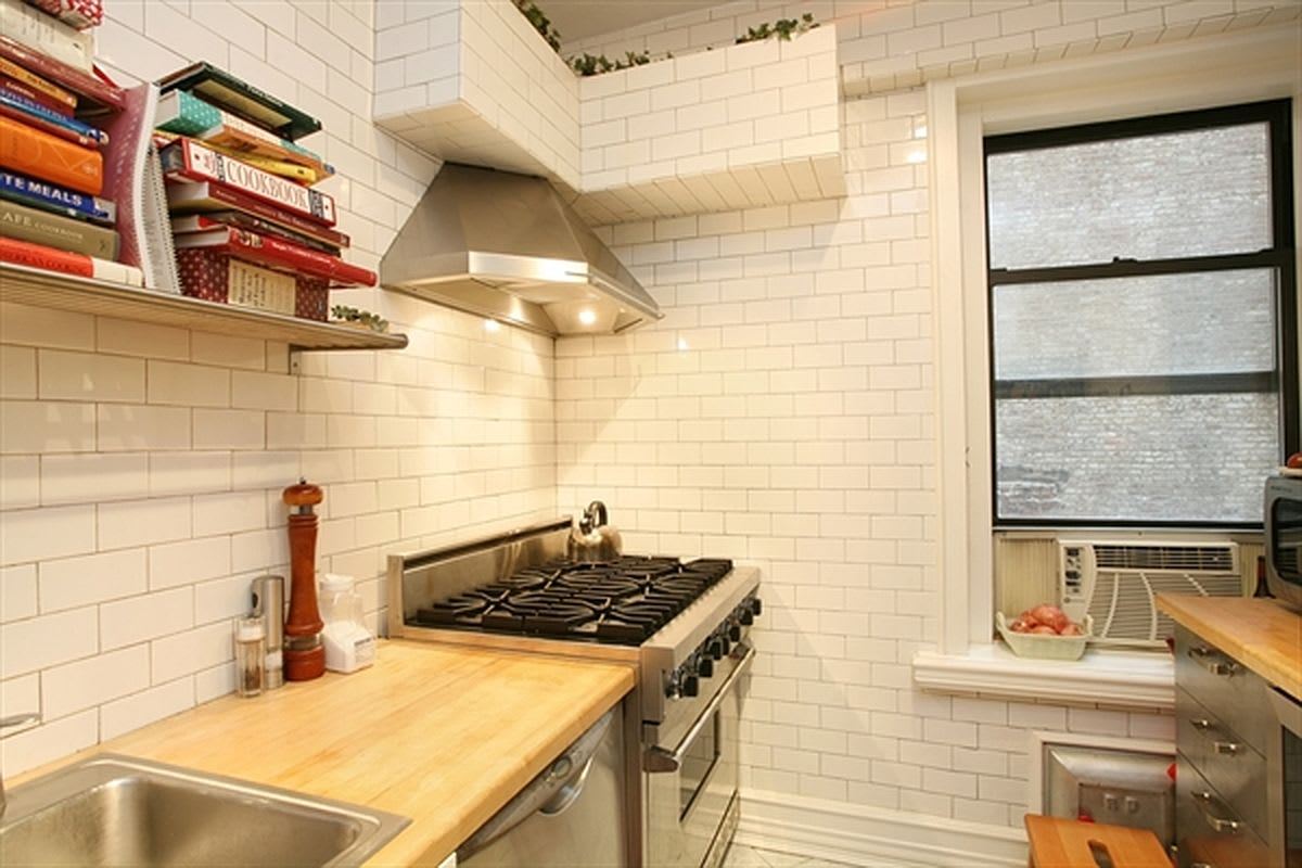 41 W 82nd St., #1A