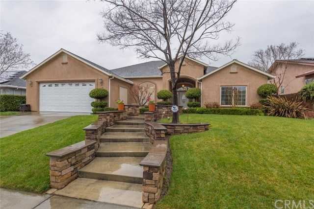 15 Marlin Court
