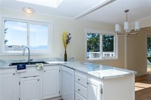 1-8177 West Coast Rd, Sooke