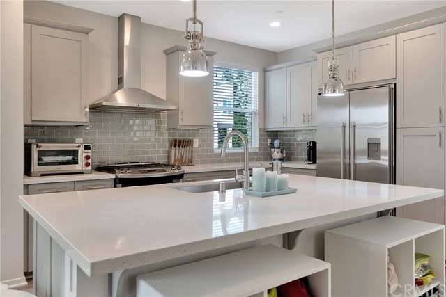 576 Donovan Lane, Costa Mesa