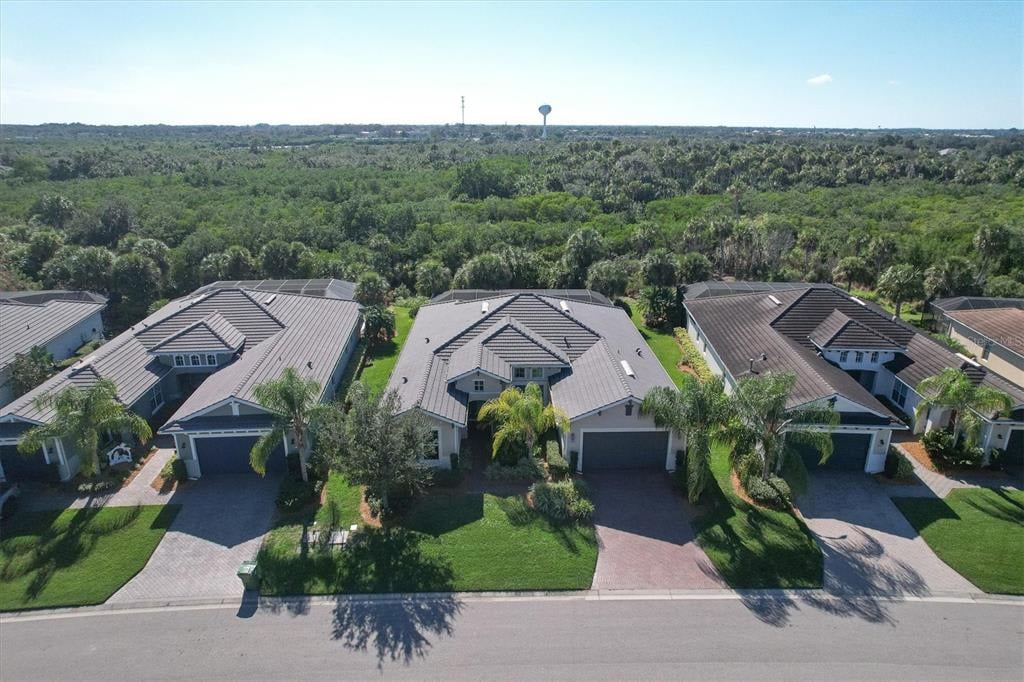 5211 Lake Overlook Ave, Bradenton, FL 34208